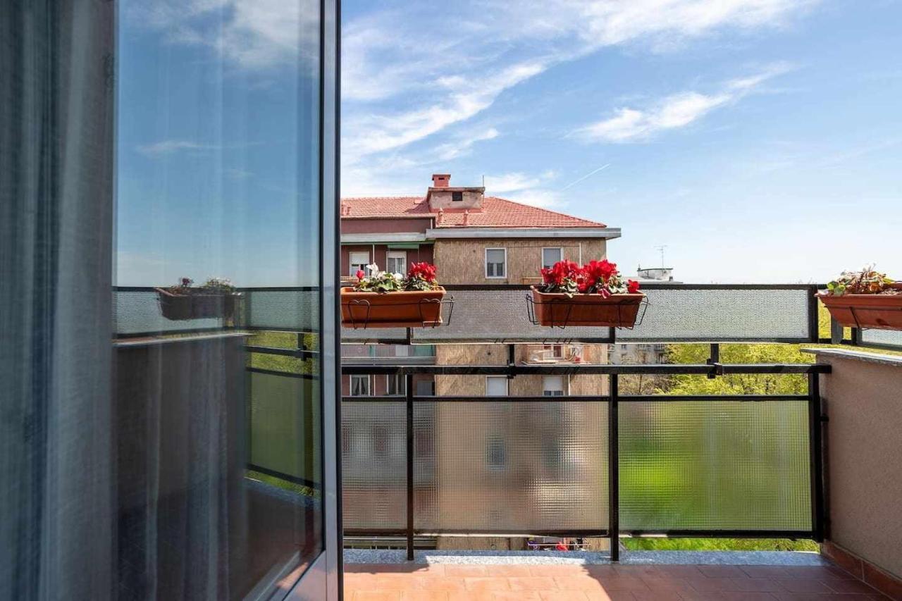 Milano City Apartments - Parking And Comfort - Spacious Apt Up To 8 Pax Buitenkant foto